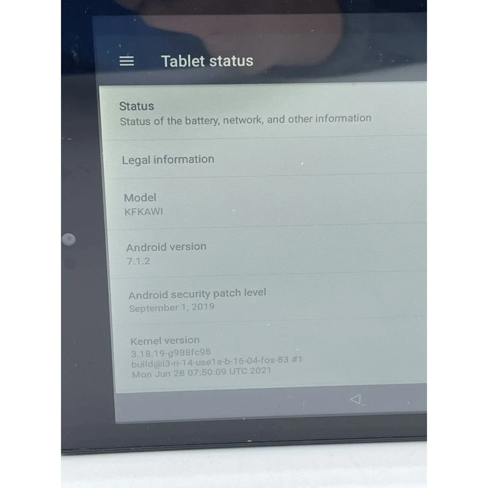 Amazon Fire HD 8 Tablet 8th Gen 32GB WiFi Android 7.1.2 KFKAWI